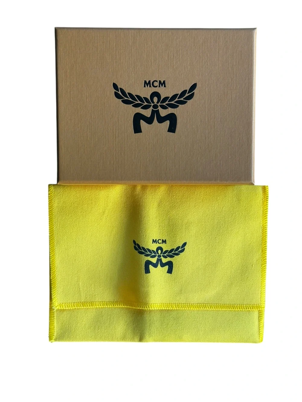 MCM Himmel Lauretos Coated Canvas Card Case Oatmeal Authentic